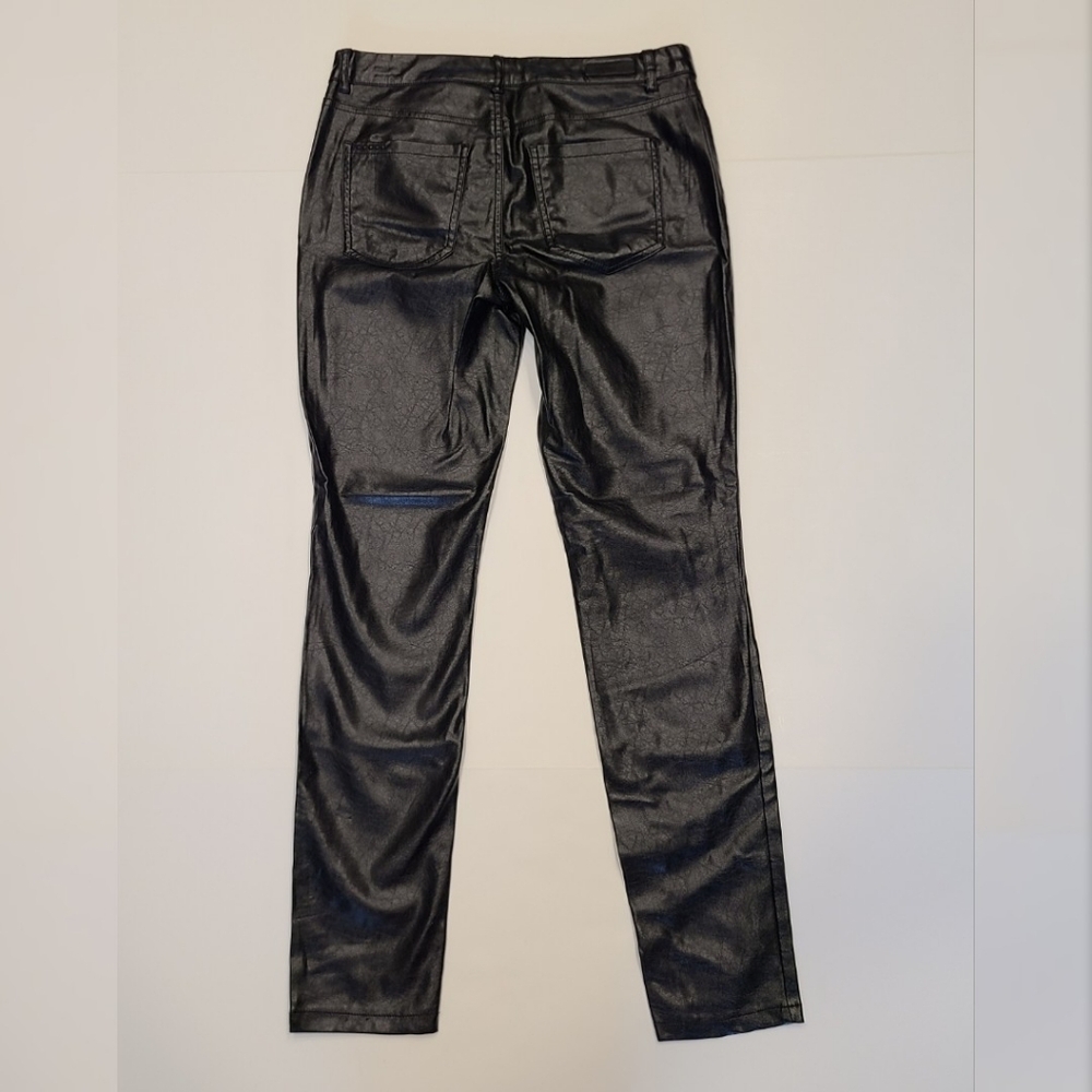 Blank NYC Black Faux Leather Vegan Leather Skinny Classique Pants 27 NWOT - Picture 7 of 12